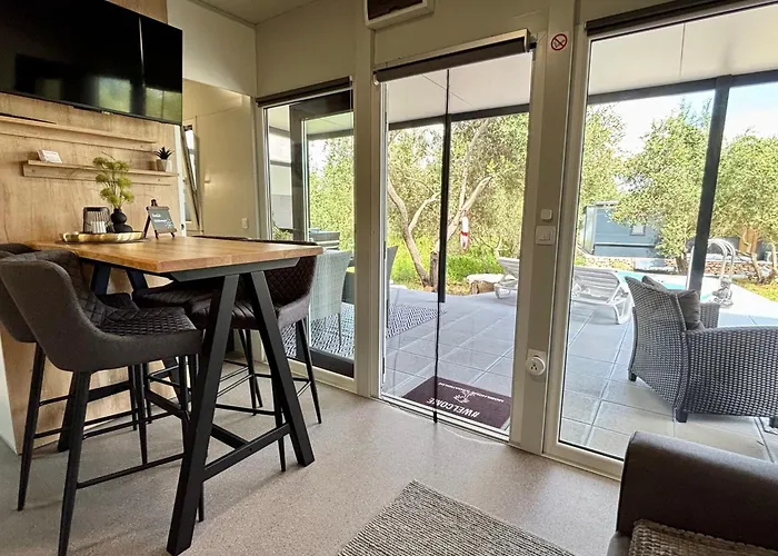 Дом отдыха Mobilhome Ткон