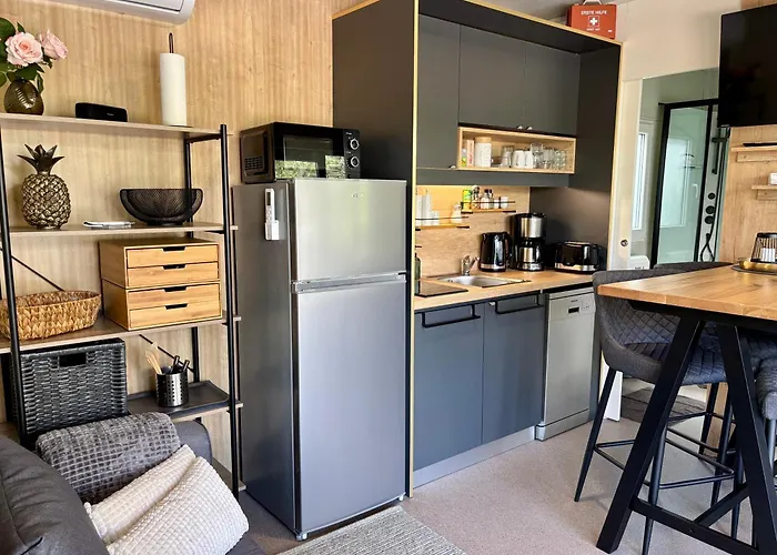 Mobilhome بيت للعطل تكون